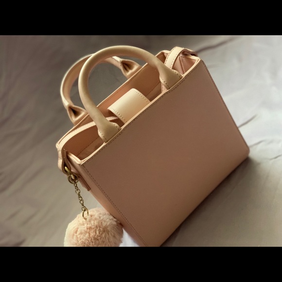 Women’s Baby Pink Side Bag - Picture 1 of 3